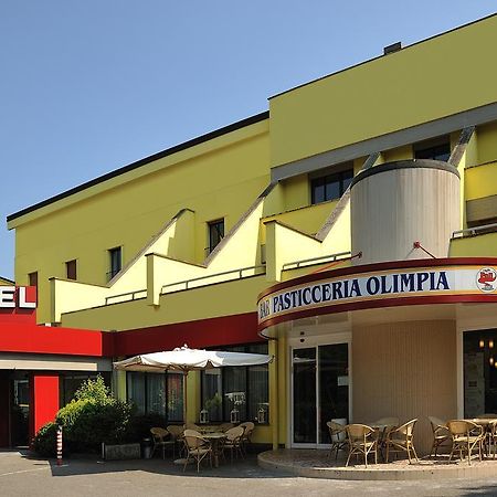 Hotel Olimpia Имола Экстерьер фото