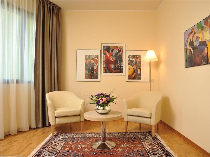 Hotel Olimpia Имола Экстерьер фото
