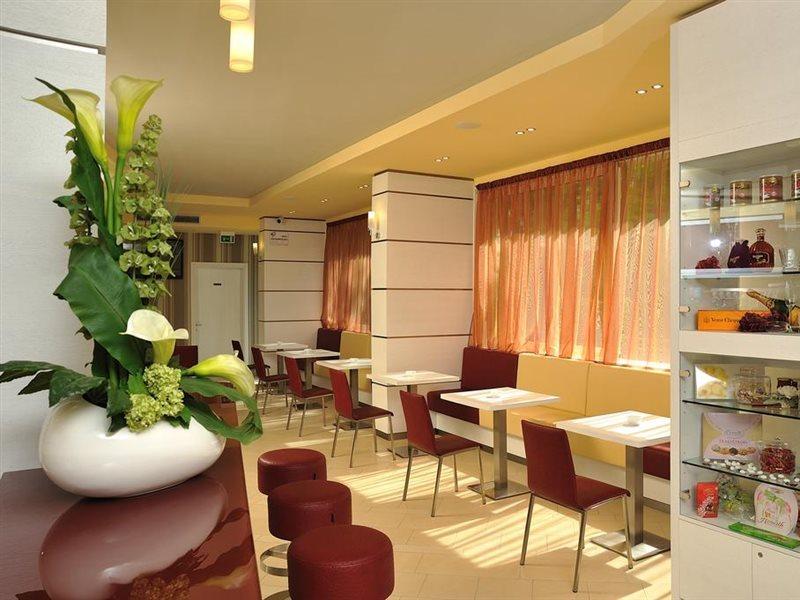 Hotel Olimpia Имола Экстерьер фото
