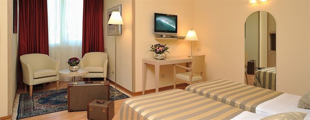 Hotel Olimpia Имола Экстерьер фото